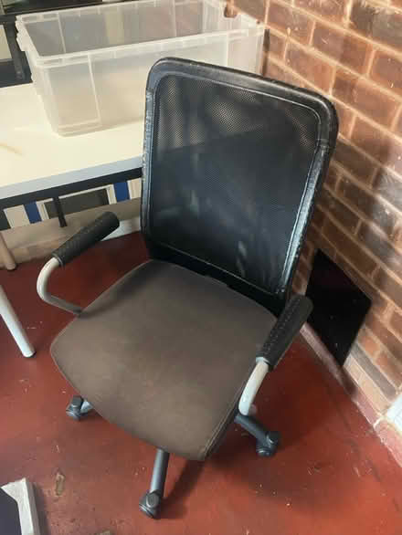 Photo of free Desk chair (Stretford M32) #1