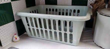 Photo of Plastic laundry baskets. Even if a bit broken. (Kennington OX1) #1