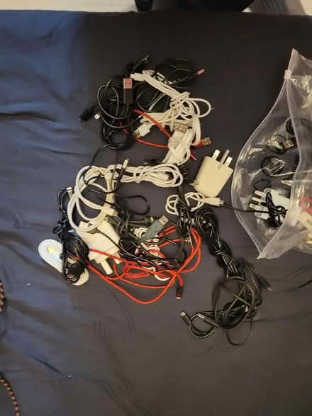 Photo of free Random cables (many for phones) (West Croydon CR0) #2