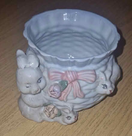 Photo of free Ceramic bowl with rabbits - Pickup arranged. (Addiscombe CR0) #1