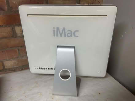 Photo of free 3x Old iMacs (Blofield Heath NR13) #4