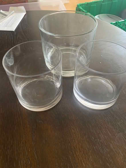 Photo of free Short round vases (Dupont) #2