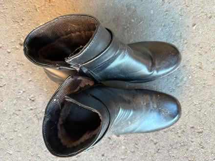 Photo of free Women’s sized boots size 41 (10.5) (Vic Park north of Eglinton) #3