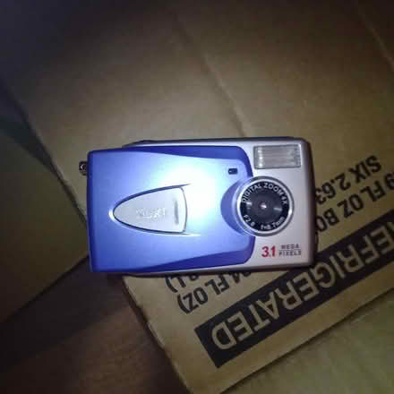 Photo of free Older digital camera (Markham East) #1