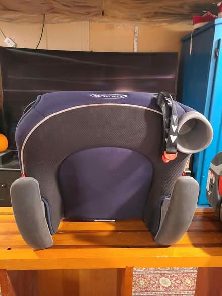 Photo of free Booster Seat (Montlake) #3