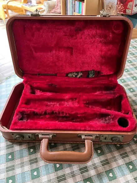 Photo of free B flat clarinet case (Haylands Way MK41) #4