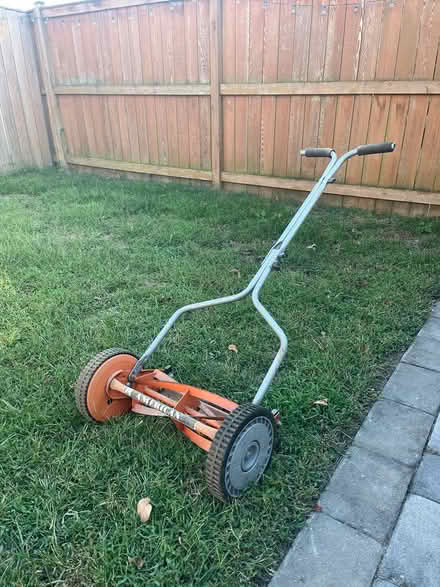 Photo of free Push mower (Lamond Riggs) #1
