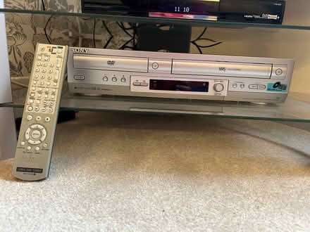 Photo of free Sony DVD and VHS video player (GU52) #1