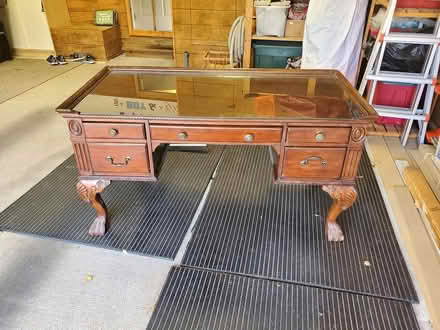 Photo of free Office Desk including glass top (Harleysville PA) #2