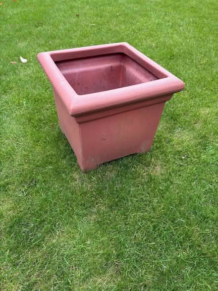 Photo of free Plastic pot (Lower Earley RG6) #1