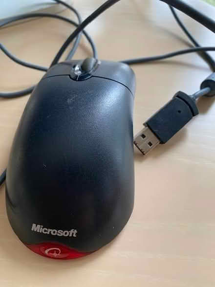 Photo of free Computer cables - signal + power plus USB Headset and Mouse (Perivale W13) #2