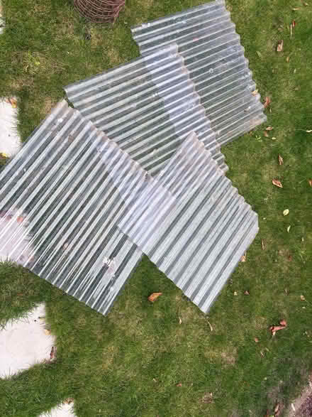 Photo of free Corrugated plastic sheet offcuts (Lower Earley RG6) #1
