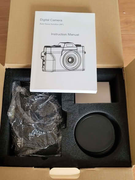 Photo of free Brand new digital camera, no charger (Priestwood RG42) #2
