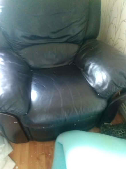 Photo of free Two chair and two setter sofa (Abbeville Village SW4) #1