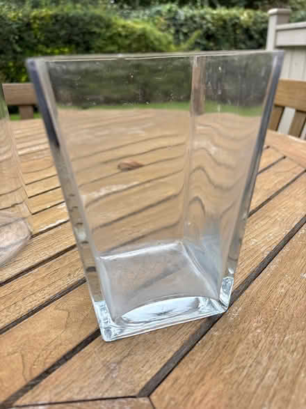 Photo of free 4 clear glass vases (Boxmoor, Hemel Hempstead) #3