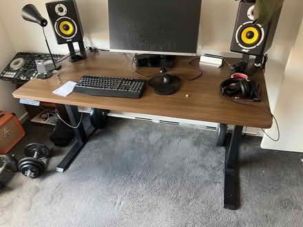 Photo of free Large electric adjustable desk (Westgarth street) #1