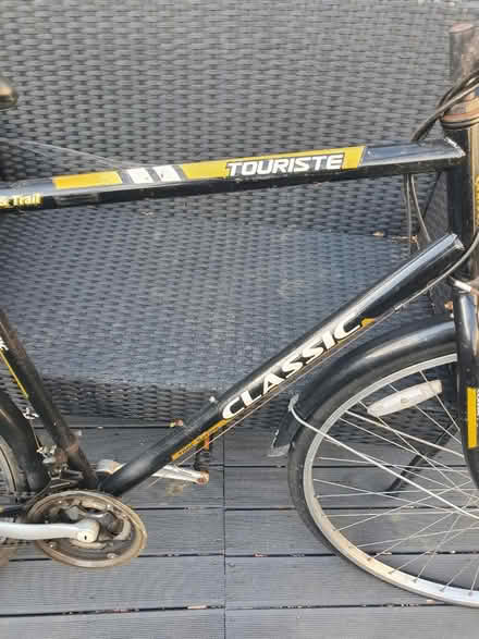 Photo of free mens bike (S2 wybourn) #4