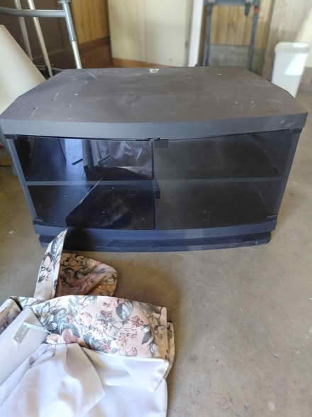 Photo of free TV stand (Meridian & Curtner Ave) #1
