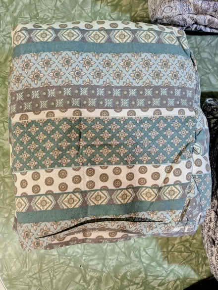 Photo of free queen sheet sets with indian prints (east village) #2