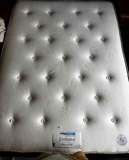 Photo of free King size mattress (memory foam + pocket spring) (Lodge Moor S10) #4