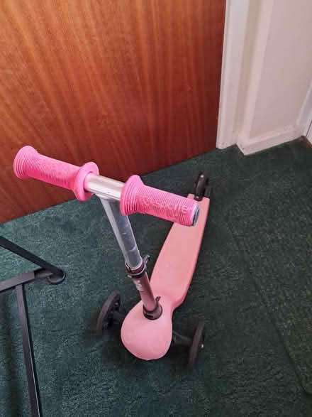 Photo of free Child's scooter (Belper DE56) #1