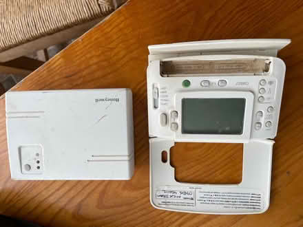 Photo of free Honeywell wireless boiler control unit (Fairfield LA1) #2