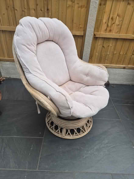 Photo of free Conservatory seating (broadstone BH18) #4