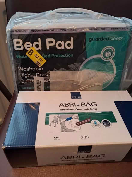 Photo of free Commode Chair with Liner & Bed Pad (one lot) (Harefield SO19) #2