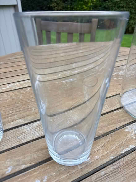 Photo of free 4 clear glass vases (Boxmoor, Hemel Hempstead) #4