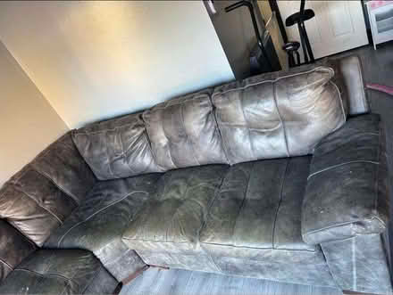 Photo of free Corner sofa (Canvey SS8) #2