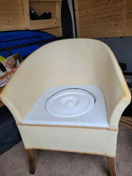 Photo of free Commode (Girdle Toll KA11) #2