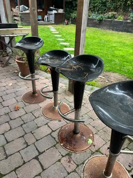 Photo of free bar stools (DROITWICH WR98eu) #2