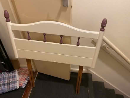 Photo of free Single bed head board (WD18 west Watford) #1