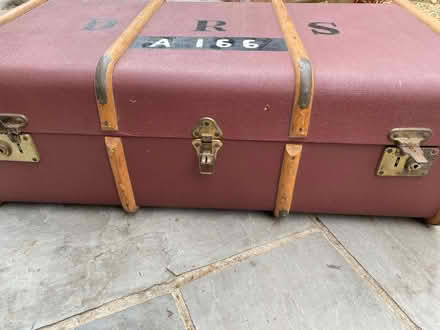 Photo of free School trunk (Herne Hill SE24) #4