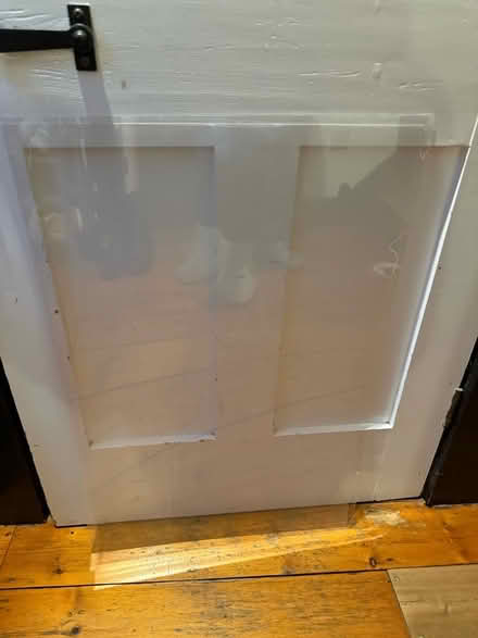 Photo of free Thin perspex sheets from front of clip frames (Summertown OX2) #1