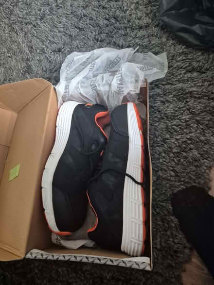 Photo of free Maxsteel Ultra Lightweight Steel Capped Trainers Size 6 (Bengeo SG14) #2