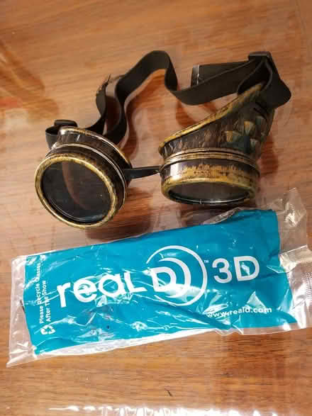 Photo of free Eyeglasses (Hunt Club) #1