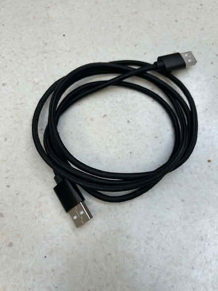 Photo of free USB to USB cable (Hulme M16) #1