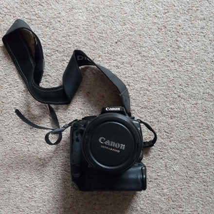 Photo of free Canon camera (Hoole CH2) #2