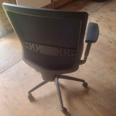 Photo of free Adjustable black computer chair (Croydon) #3