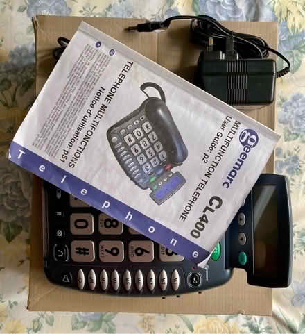 Photo of free Geemarc CL400 telephone (Bradville MK13) #1
