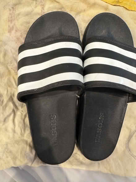 Photo of free Black slides size 6 (Ealing Broadway W7) #4