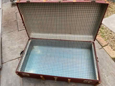 Photo of free School trunk (Herne Hill SE24) #2