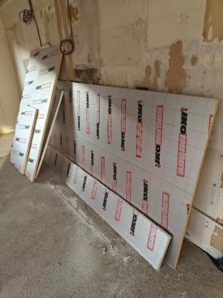 Photo of free 2,5cm thicknesses of insulation (Woking GU22) #1