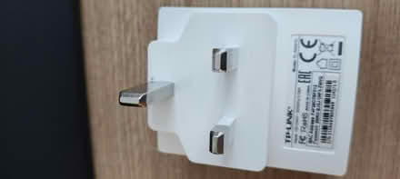 Photo of free WiFi booster, TPLink (Stockwell SW9) #3