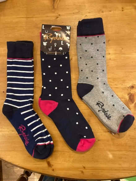 Photo of free Socks (CT5) #1