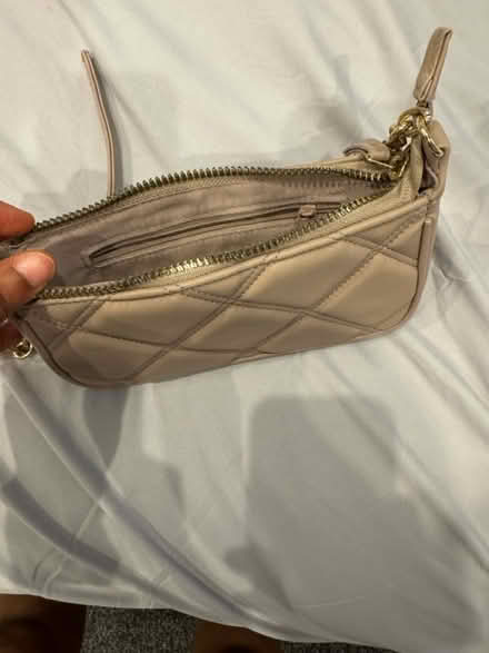 Photo of free Cross body primark bag (Ealing Broadway W7) #4