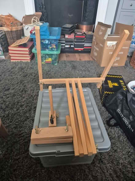 Photo of free Collapsible Clamp on Artists easel (Bengeo SG14) #1