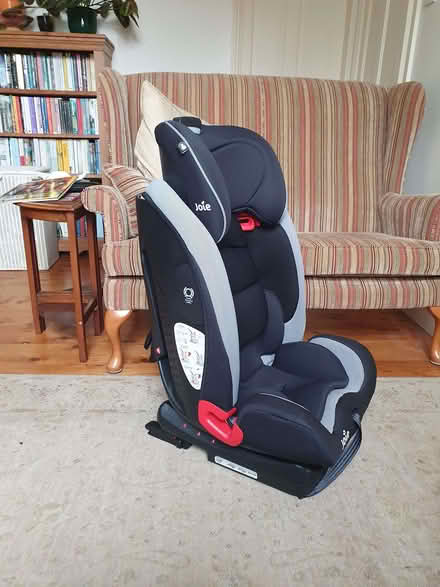 Photo of free child's car seat (Cherry Orchard SY2) #1