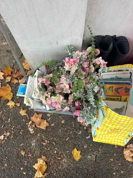 Photo of free Rugs,suitcases,books,wellies,builder bear wardrobe + more (Fiveways BN1) #2